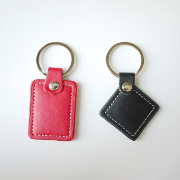 Portachiavi in ecopelle personalizzabile - Uomo - Accessori - di Le
